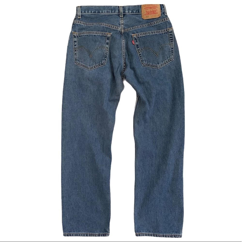Vintage Y2K Levi’s 505 Regular Fit Zip Fly Jeans Made in Canada